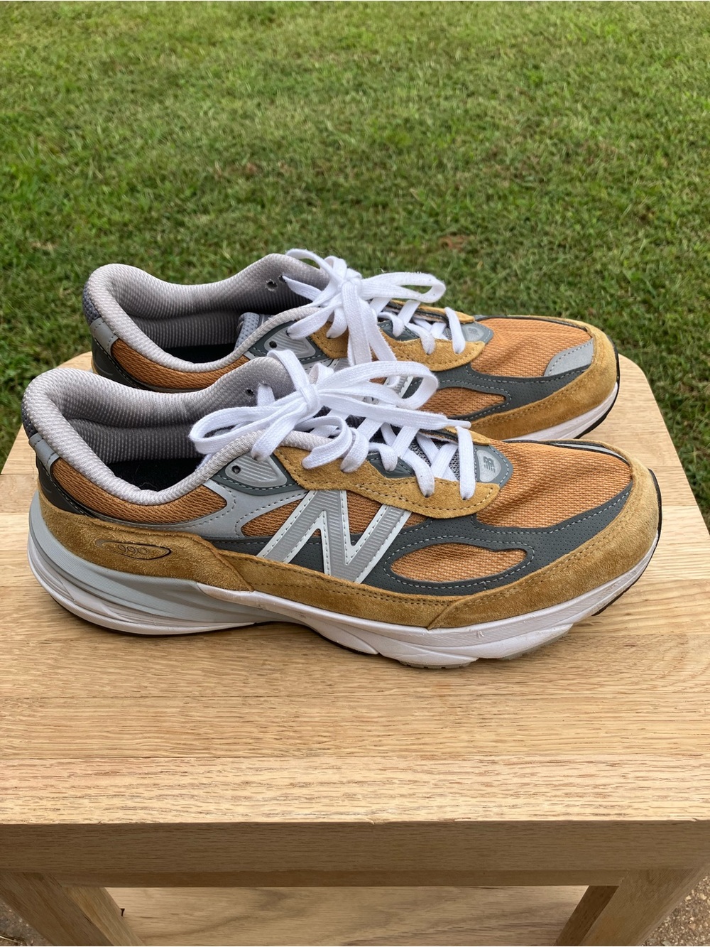 New Balance Unisex 990v6 - Tan/Gray/White